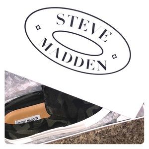 New with tags Steve Madden camo slip ons